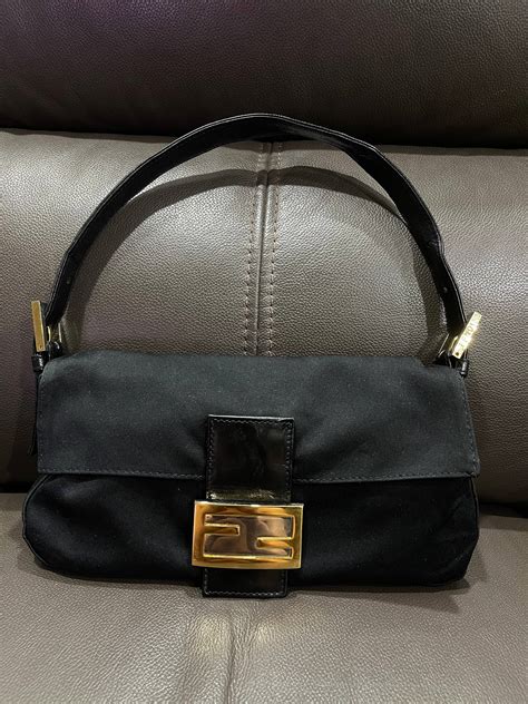 black fendi mama baguette|baguette Fendi vintage.